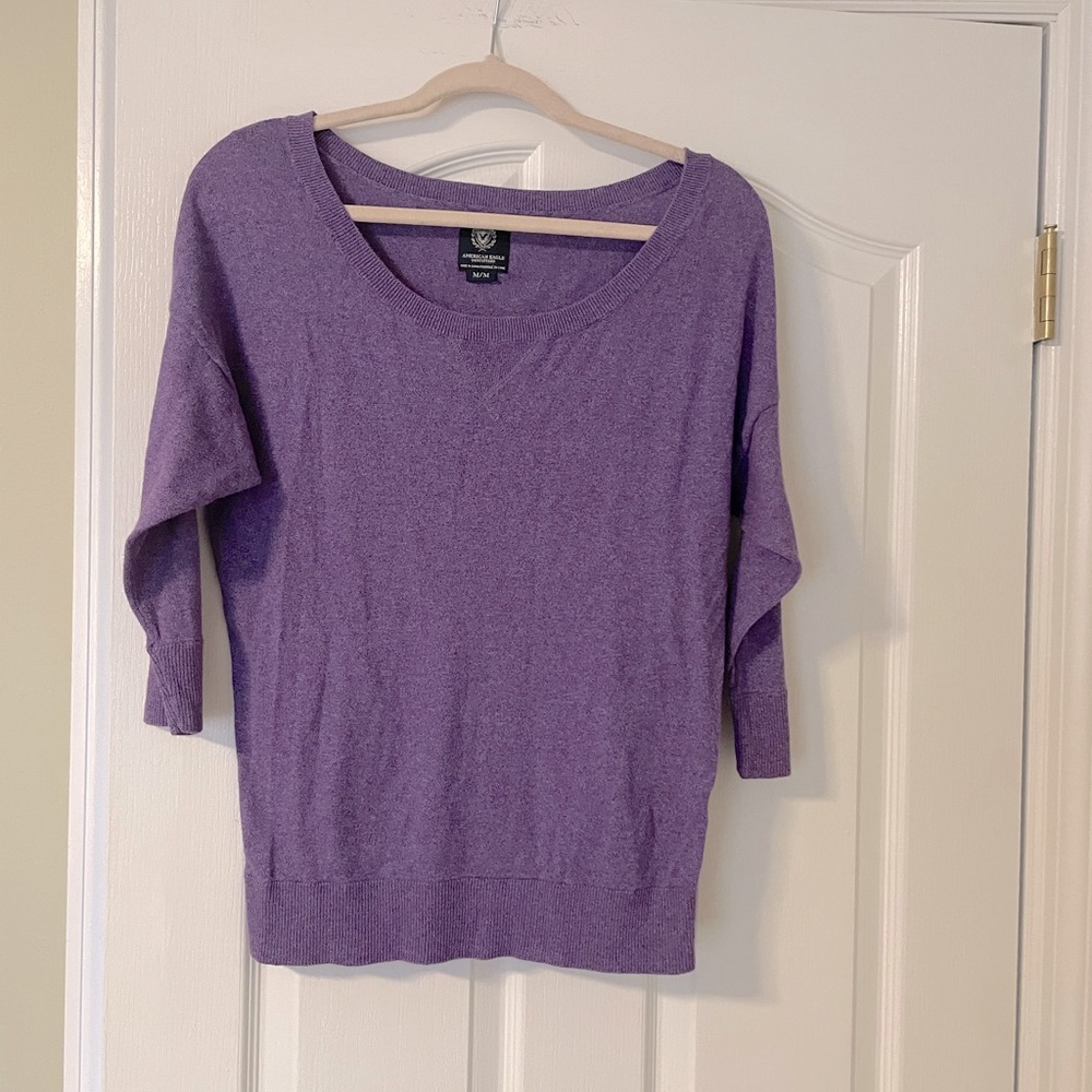 Women’s size Medium American Eagle sweater
